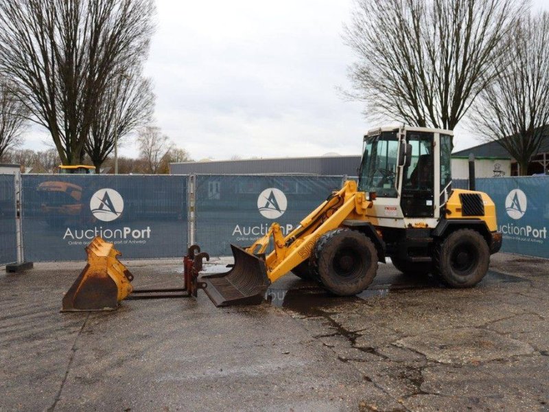 Radlader of the type Liebherr L 506, Gebrauchtmaschine in Antwerpen (Picture 1)