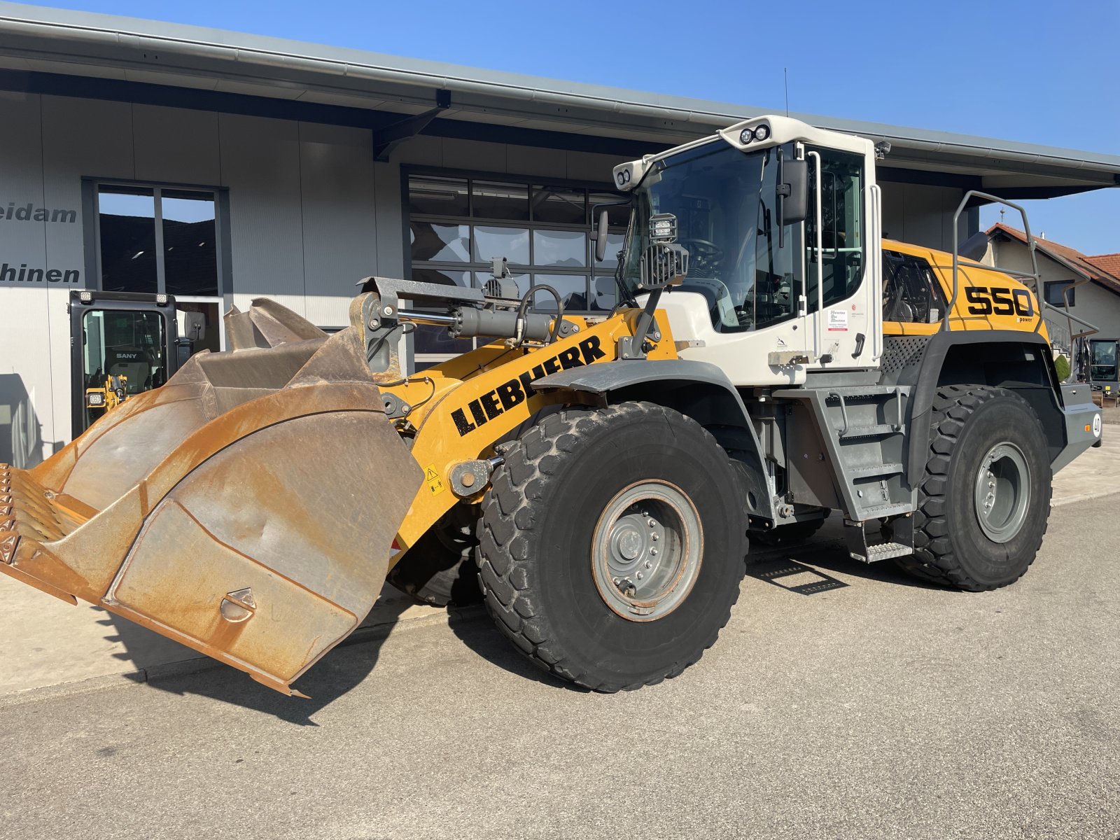 Radlader of the type Liebherr L 550 X Power, Gebrauchtmaschine in Creglingen (Picture 2)