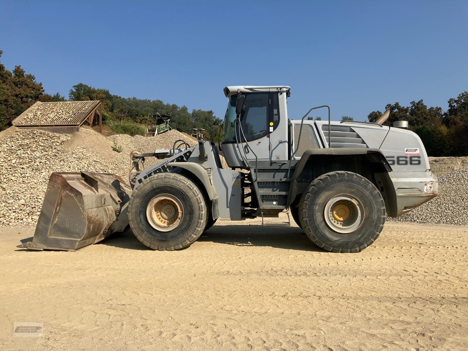 Radlader от тип Liebherr L 566, Gebrauchtmaschine в Deutsch - Goritz (Снимка 1)