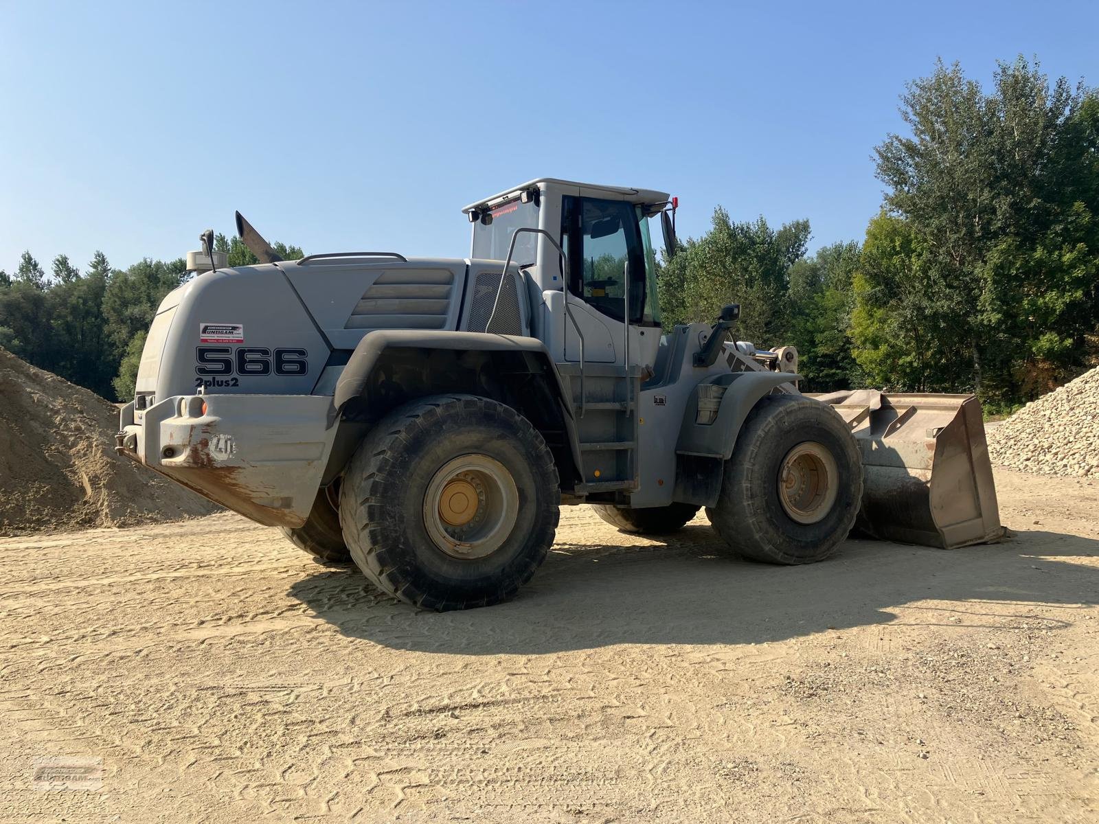 Radlader от тип Liebherr L 566, Gebrauchtmaschine в Deutsch - Goritz (Снимка 7)