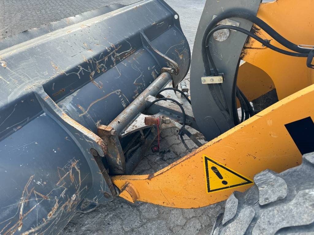 Radlader tipa Liebherr L506 C, Gebrauchtmaschine u Vojens (Slika 8)