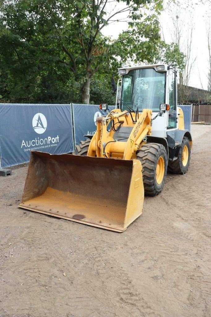 Radlader tip Liebherr L506, Gebrauchtmaschine in Antwerpen (Poză 10)