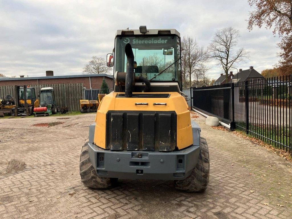 Radlader a típus Liebherr L506, Gebrauchtmaschine ekkor: Antwerpen (Kép 4)