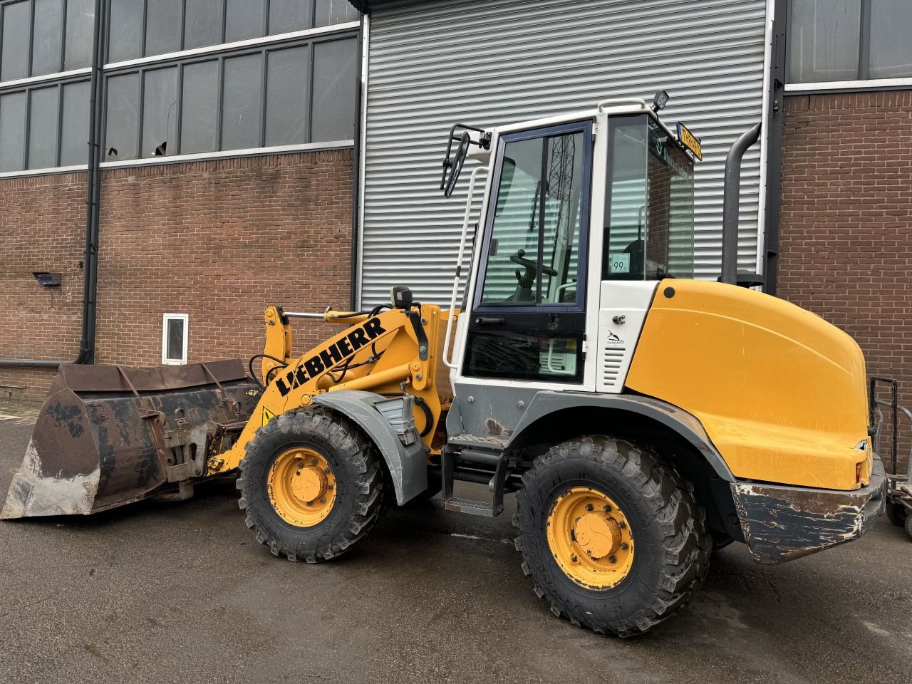 Radlader typu Liebherr L507, Gebrauchtmaschine w Hardinxveld giessendam (Zdjęcie 2)