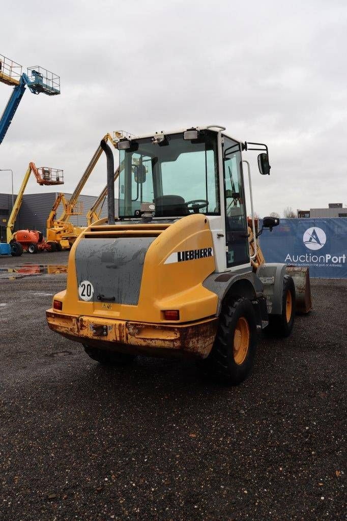 Radlader a típus Liebherr L507, Gebrauchtmaschine ekkor: Antwerpen (Kép 7)