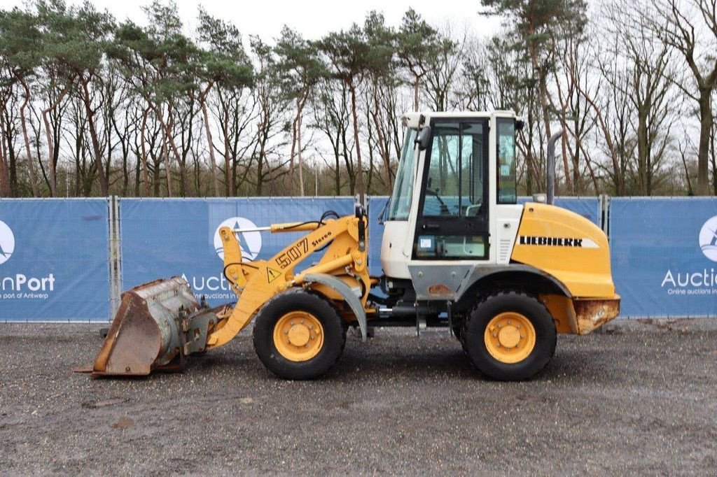 Radlader of the type Liebherr L507, Gebrauchtmaschine in Antwerpen (Picture 2)