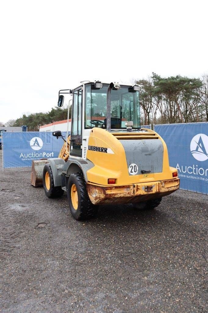 Radlader des Typs Liebherr L507, Gebrauchtmaschine in Antwerpen (Bild 4)