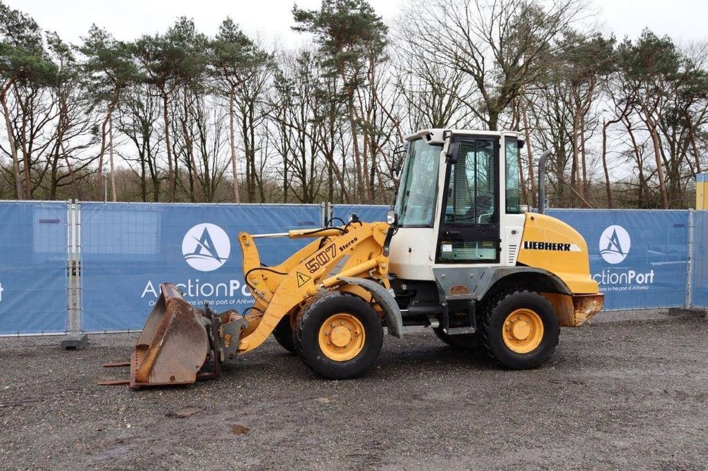 Radlader des Typs Liebherr L507, Gebrauchtmaschine in Antwerpen (Bild 1)