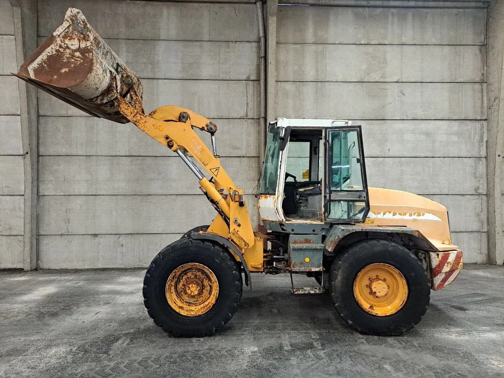 Radlader a típus Liebherr L514, Gebrauchtmaschine ekkor: Heijen (Kép 4)