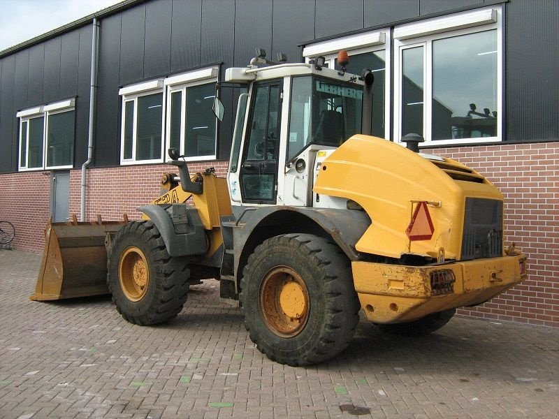 Radlader des Typs Liebherr L524, Gebrauchtmaschine in Barneveld (Bild 2)