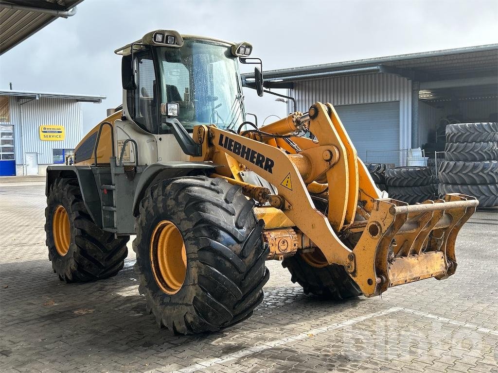 Radlader tipa Liebherr L538, Gebrauchtmaschine u Düsseldorf (Slika 2)