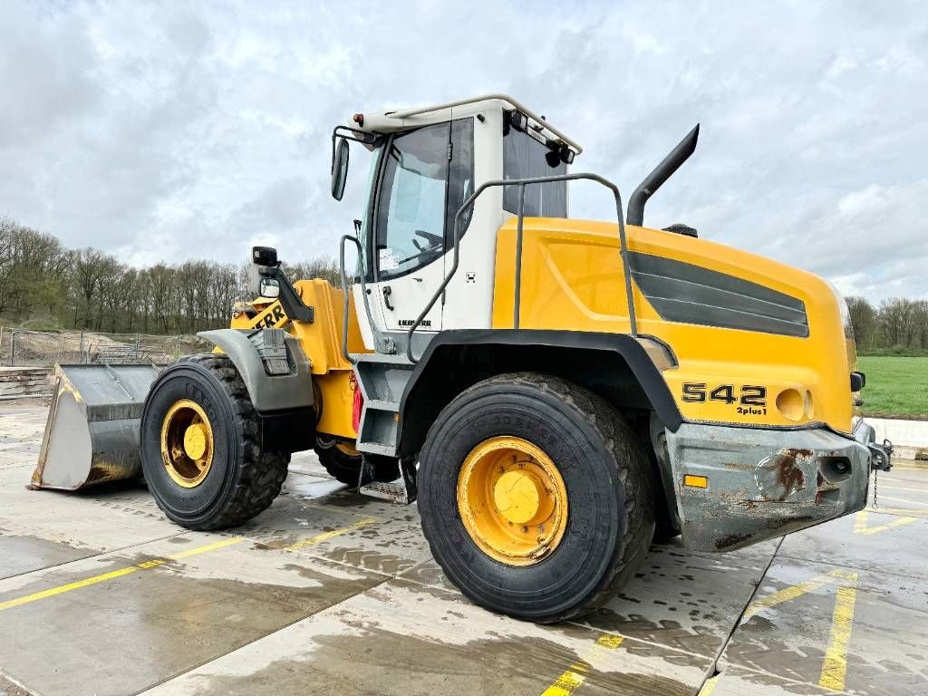 Radlader del tipo Liebherr L542 - German Machine / CE + EPA, Gebrauchtmaschine In Veldhoven (Immagine 3)