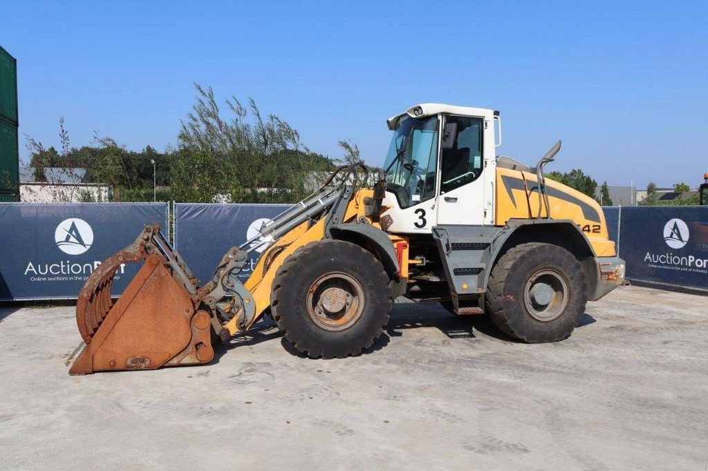 Radlader typu Liebherr L542, Gebrauchtmaschine w Antwerpen (Zdjęcie 1)