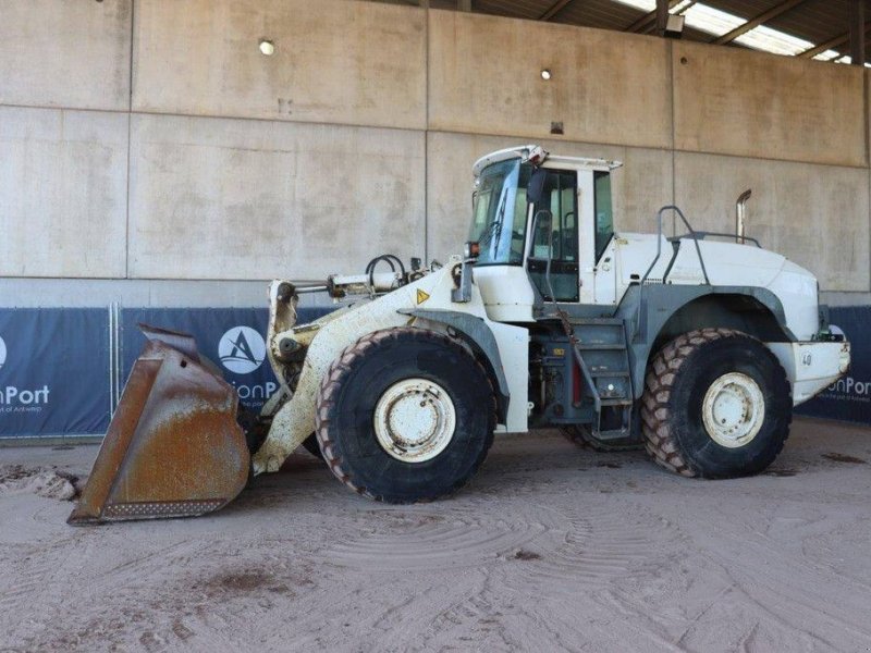 Radlader du type Liebherr L564, Gebrauchtmaschine en Antwerpen (Photo 1)