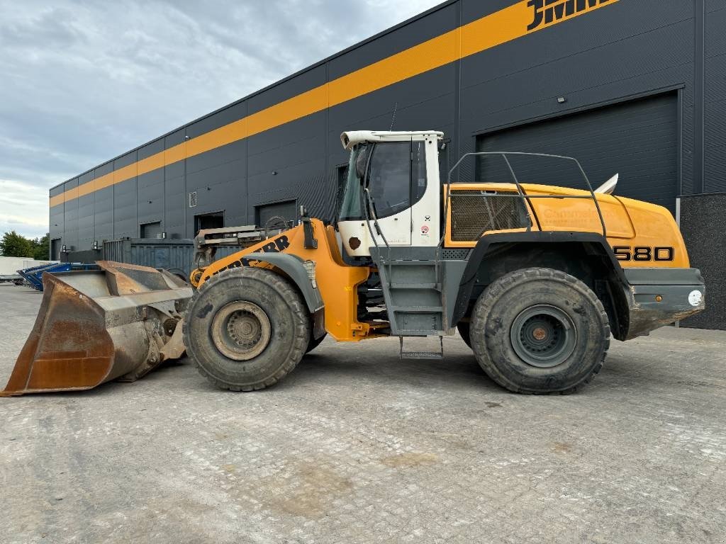 Radlader typu Liebherr L580, Gebrauchtmaschine v Vojens (Obrázek 6)