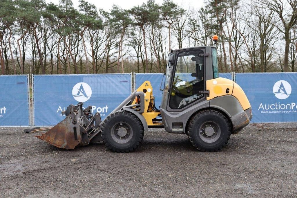 Radlader van het type Mecalac AX850, Gebrauchtmaschine in Antwerpen (Foto 2)