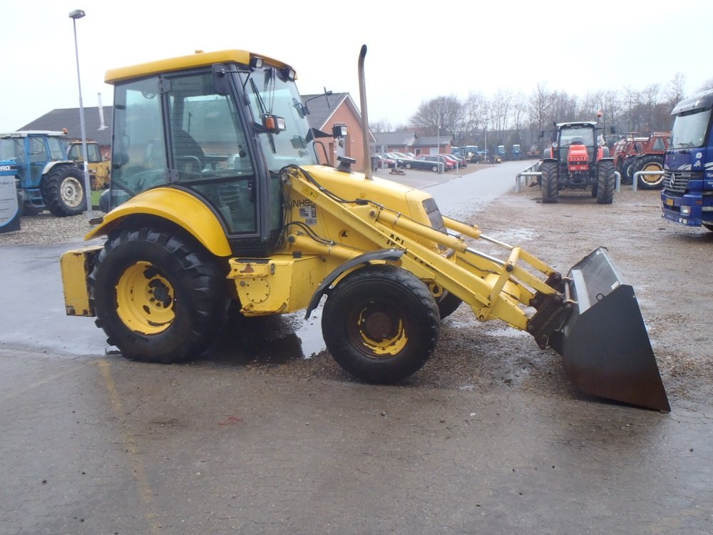 Radlader Türe ait New Holland NH95, Gebrauchtmaschine içinde Viborg (resim 3)