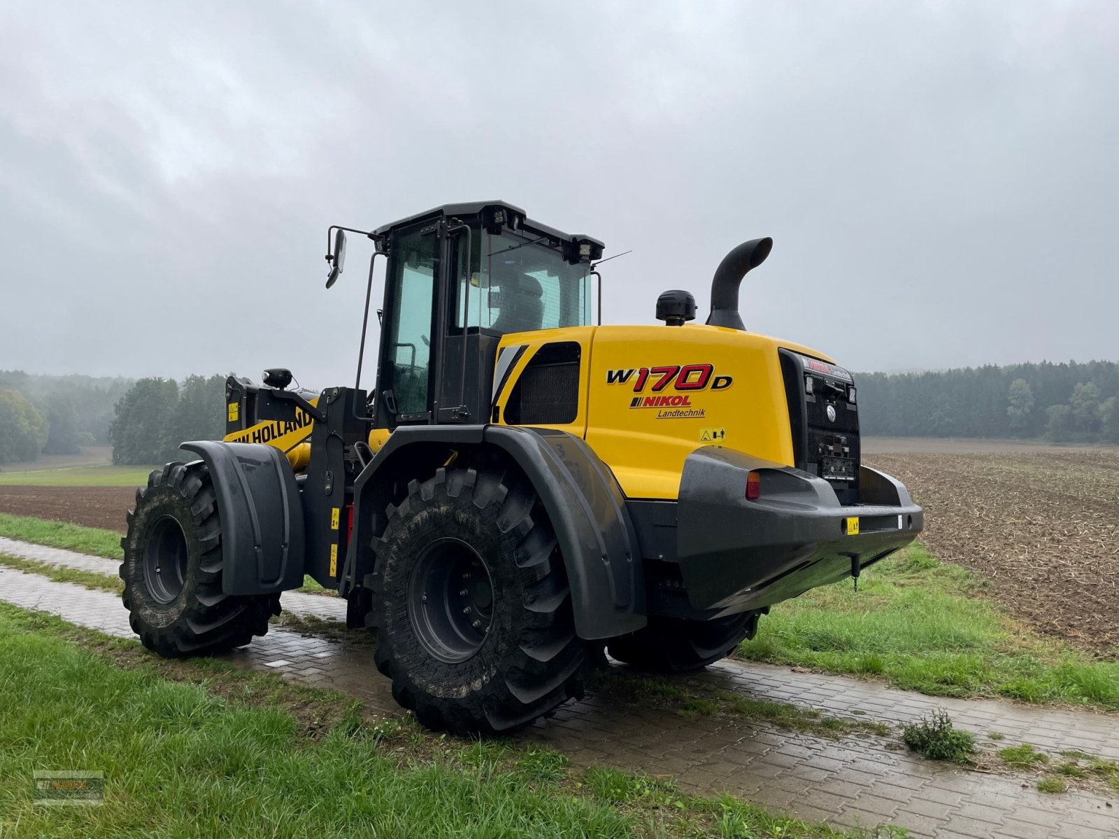 Radlader от тип New Holland W 170 D, Gebrauchtmaschine в Lichtenfels (Снимка 3)