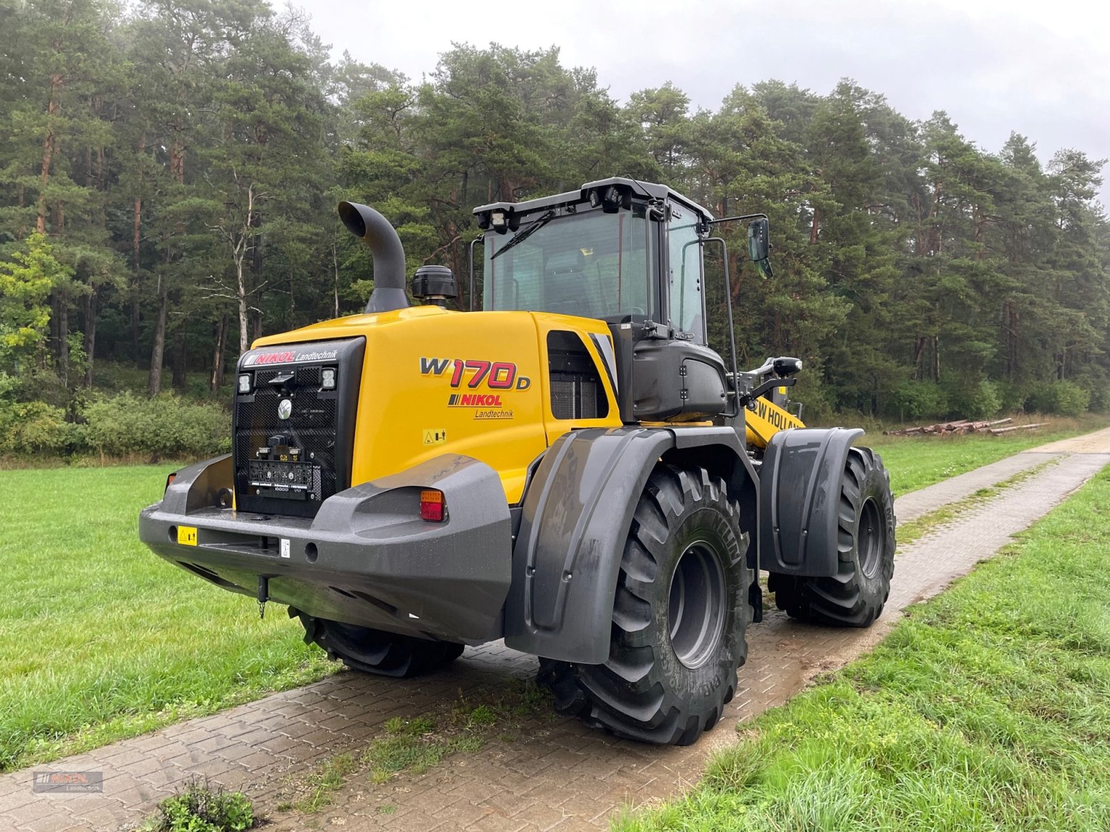 Radlader от тип New Holland W 170 D, Gebrauchtmaschine в Lichtenfels (Снимка 5)