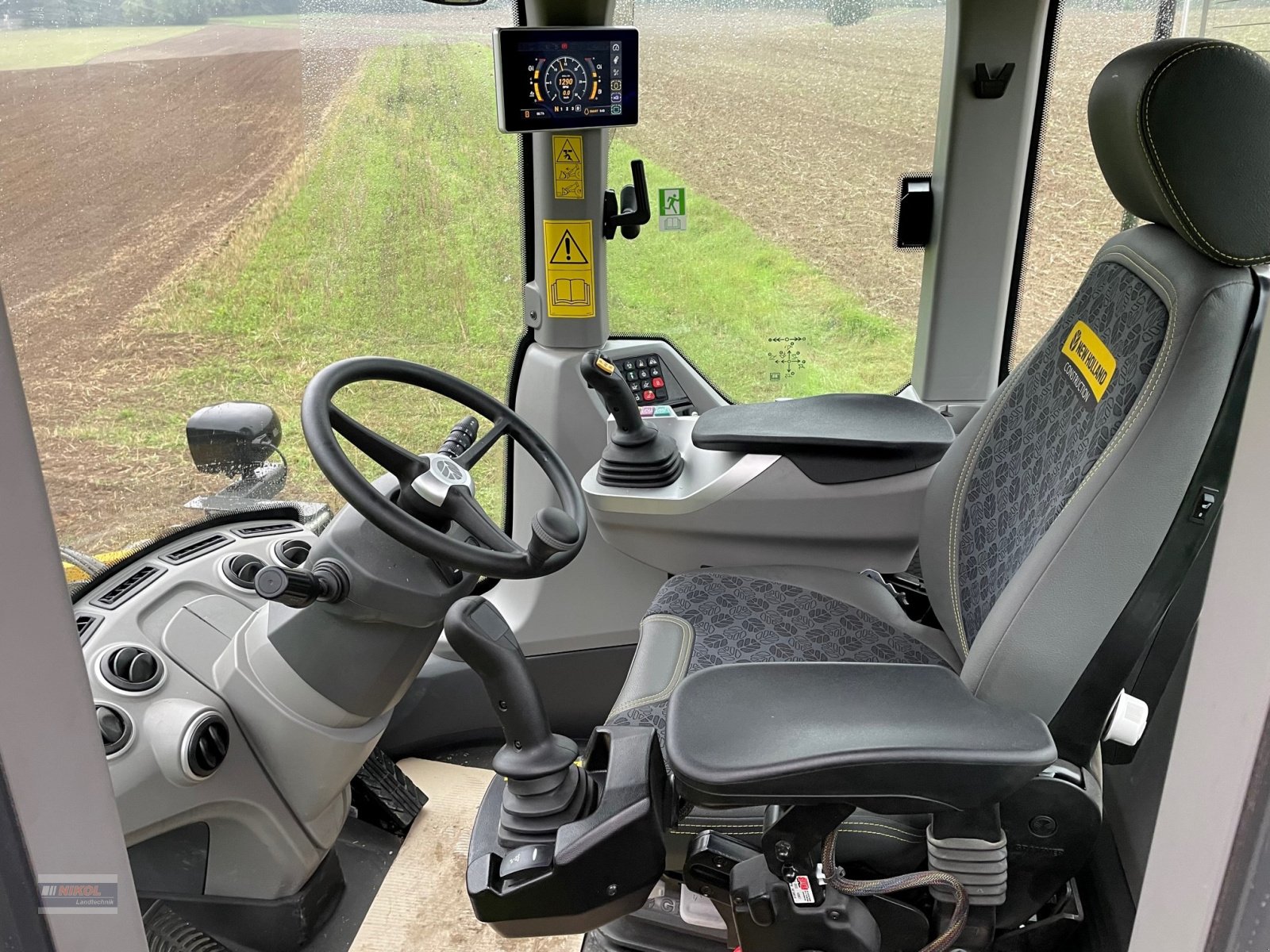 Radlader Türe ait New Holland W 170 D, Gebrauchtmaschine içinde Lichtenfels (resim 14)