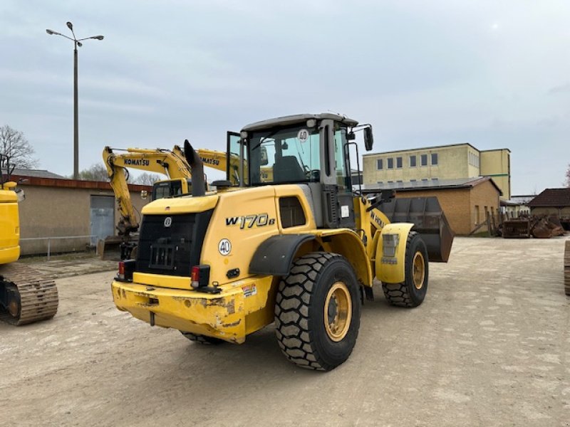 Radlader Türe ait New Holland W 170B, Gebrauchtmaschine içinde Nürnberg (resim 4)