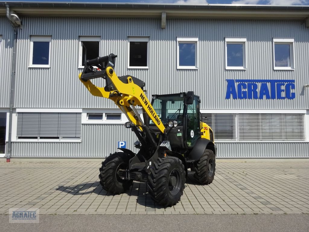 Radlader of the type New Holland W 70 C, Neumaschine in Salching bei Straubing (Picture 2)