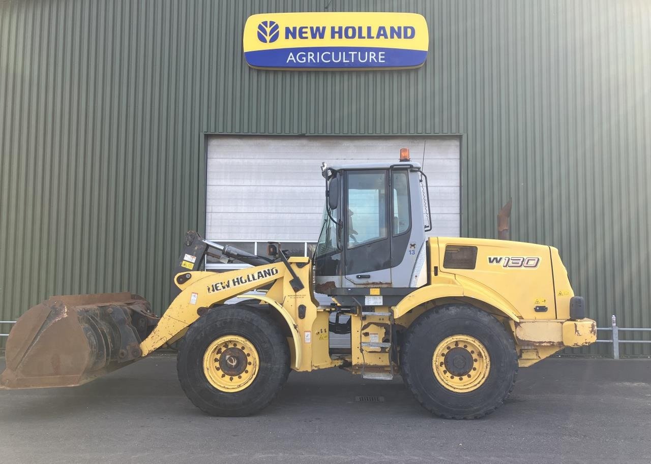 Radlader Türe ait New Holland W130B, Gebrauchtmaschine içinde Middelfart (resim 1)