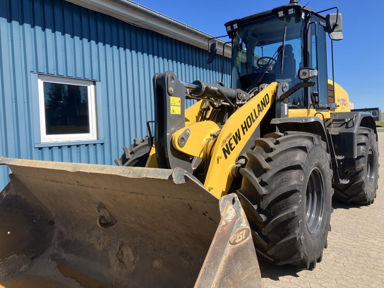 Radlader van het type New Holland W170D Stage 5, Gebrauchtmaschine in Viborg (Foto 4)