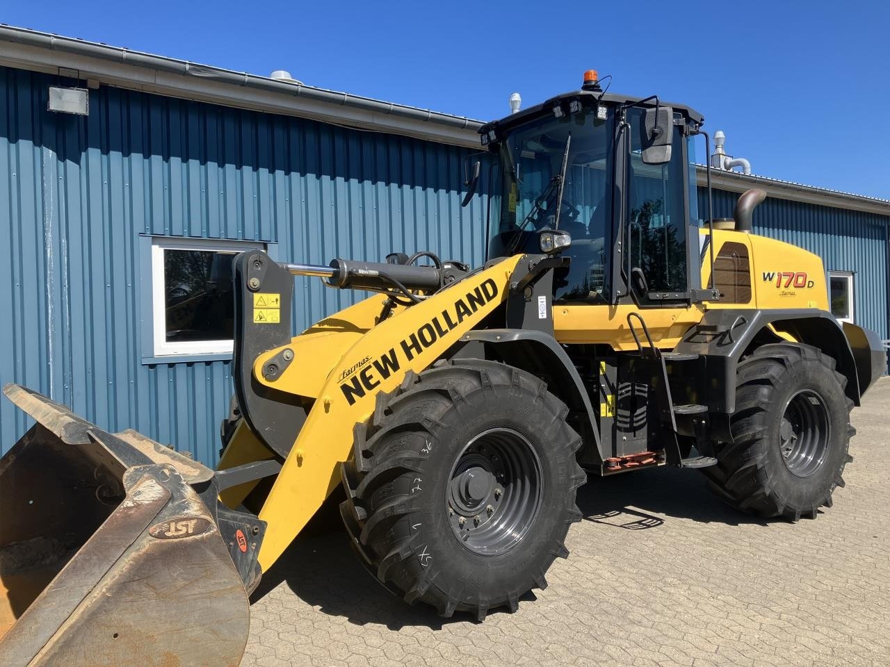 Radlader от тип New Holland W170D Stage 5, Gebrauchtmaschine в Viborg (Снимка 1)