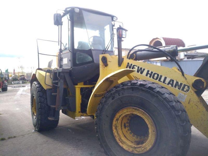 Radlader van het type New Holland W270B, Gebrauchtmaschine in Liebenwalde (Foto 19)