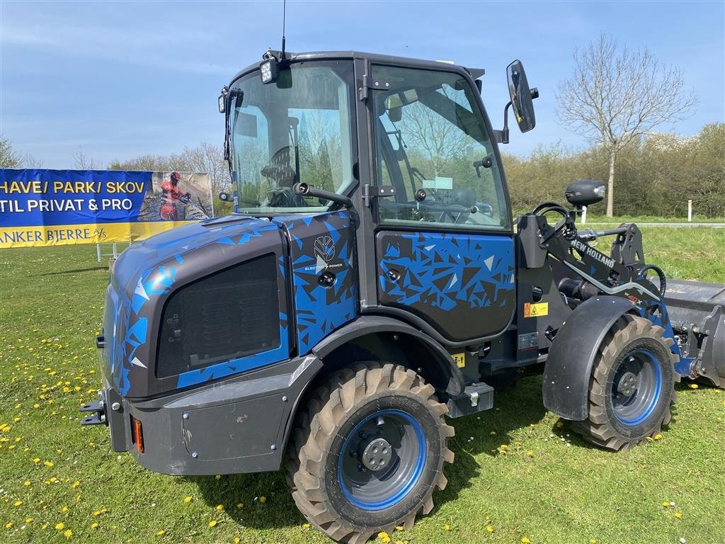 Radlader of the type New Holland W40X el ring for info og tilbudnyhed fra new, Gebrauchtmaschine in Holstebro (Picture 4)