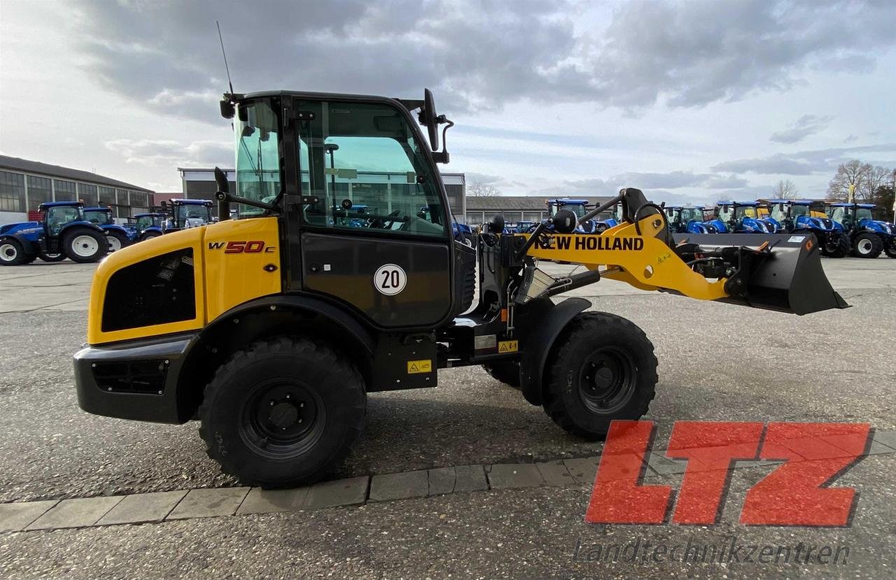 Radlader of the type New Holland W50C - STAGE 5 STD ZB EVO, Neumaschine in Ampfing (Picture 4)