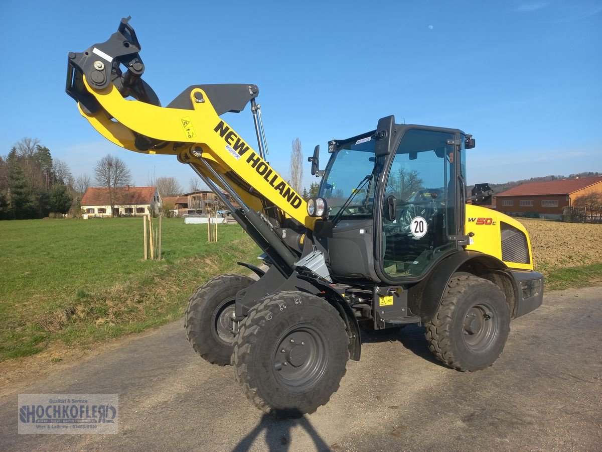 Radlader of the type New Holland W50C, Neumaschine in Wies (Picture 1)