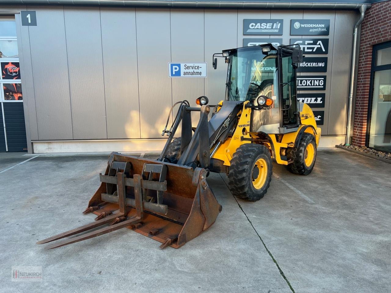 Radlader van het type New Holland W50TC, Gebrauchtmaschine in Delbrück-Westenholz (Foto 2)