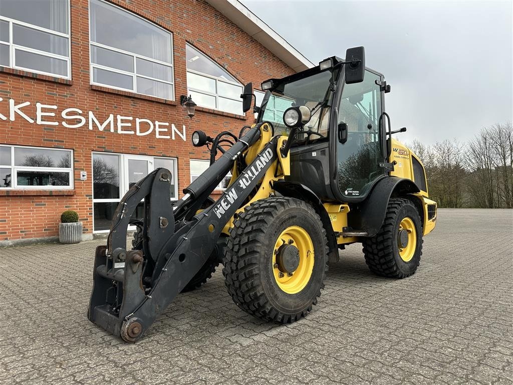 Radlader Türe ait New Holland W60C TC, Gebrauchtmaschine içinde Gjerlev J. (resim 2)