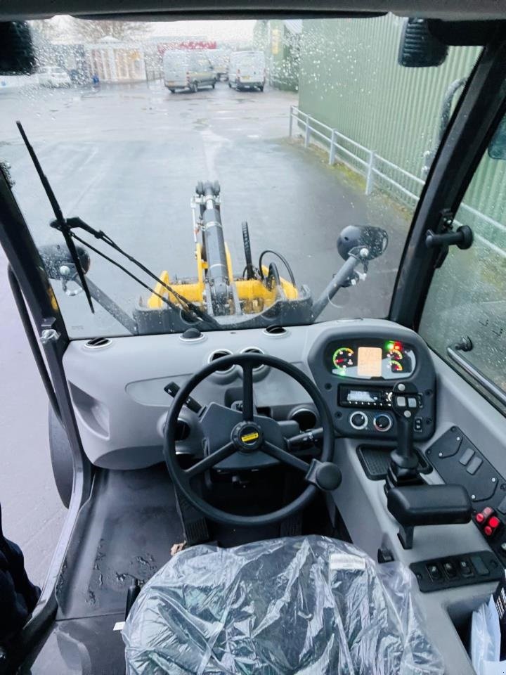 Radlader del tipo New Holland W70C ZB-HS STAGE V, Gebrauchtmaschine en Middelfart (Imagen 6)