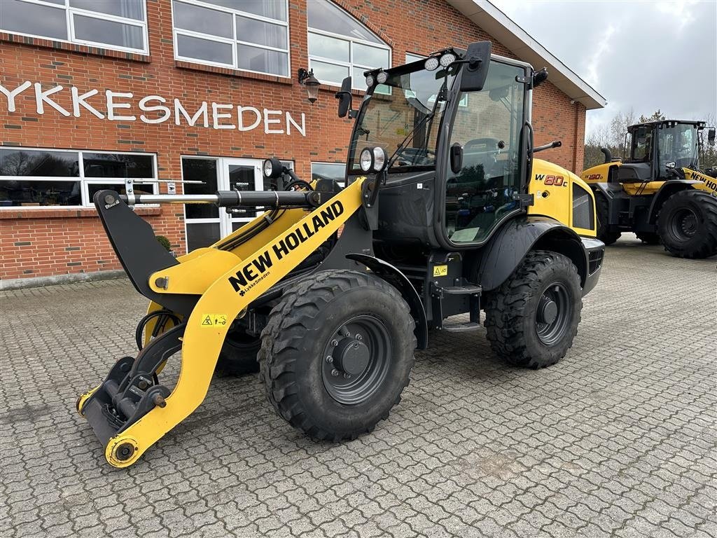 Radlader del tipo New Holland W80C, Gebrauchtmaschine en Gjerlev J. (Imagen 2)