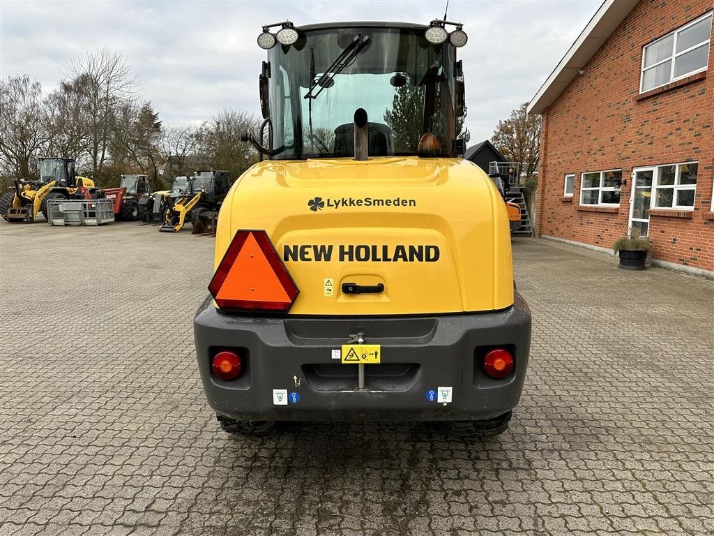 Radlader tip New Holland W80C, Gebrauchtmaschine in Gjerlev J. (Poză 6)