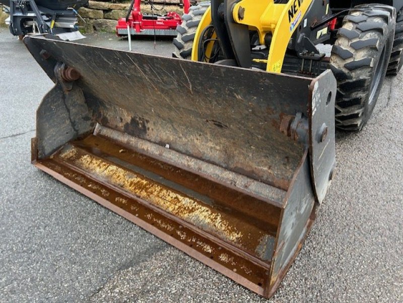 Radlader typu New Holland W80C, Gebrauchtmaschine v JOSSELIN (Obrázok 7)