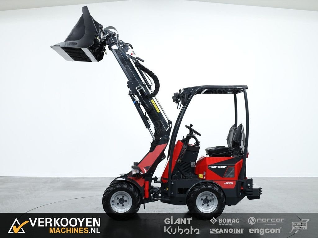 Radlader от тип Norcar a6226 Shovel Telescoop (ook Giant), Neumaschine в Vessem (Снимка 4)