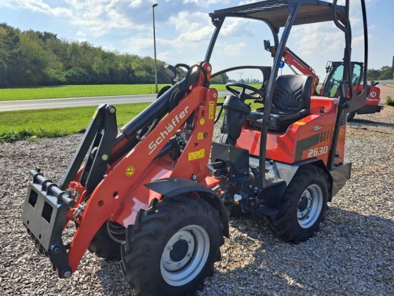 Radlader typu Schäffer 2630, Neumaschine v Freiberg