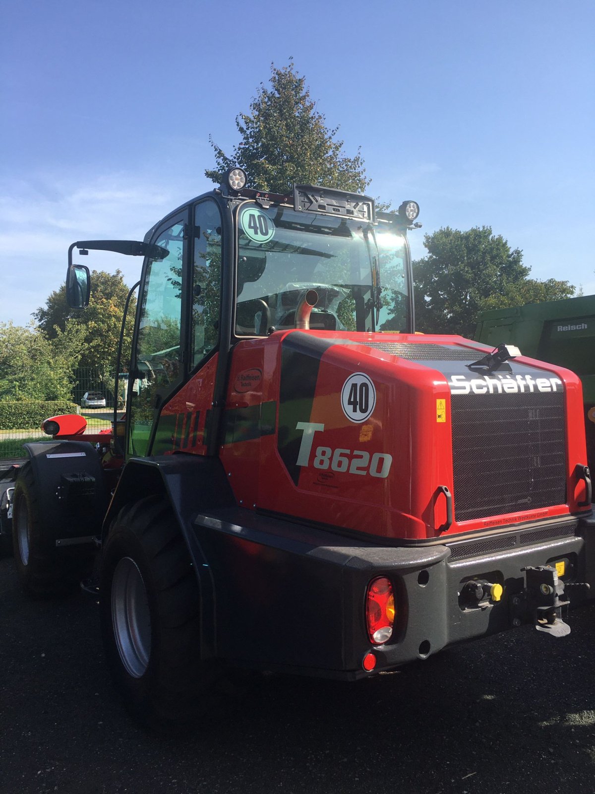 Radlader van het type Schäffer 8620T-2 mit Kabine, Neumaschine in Süderlügum (Foto 3)