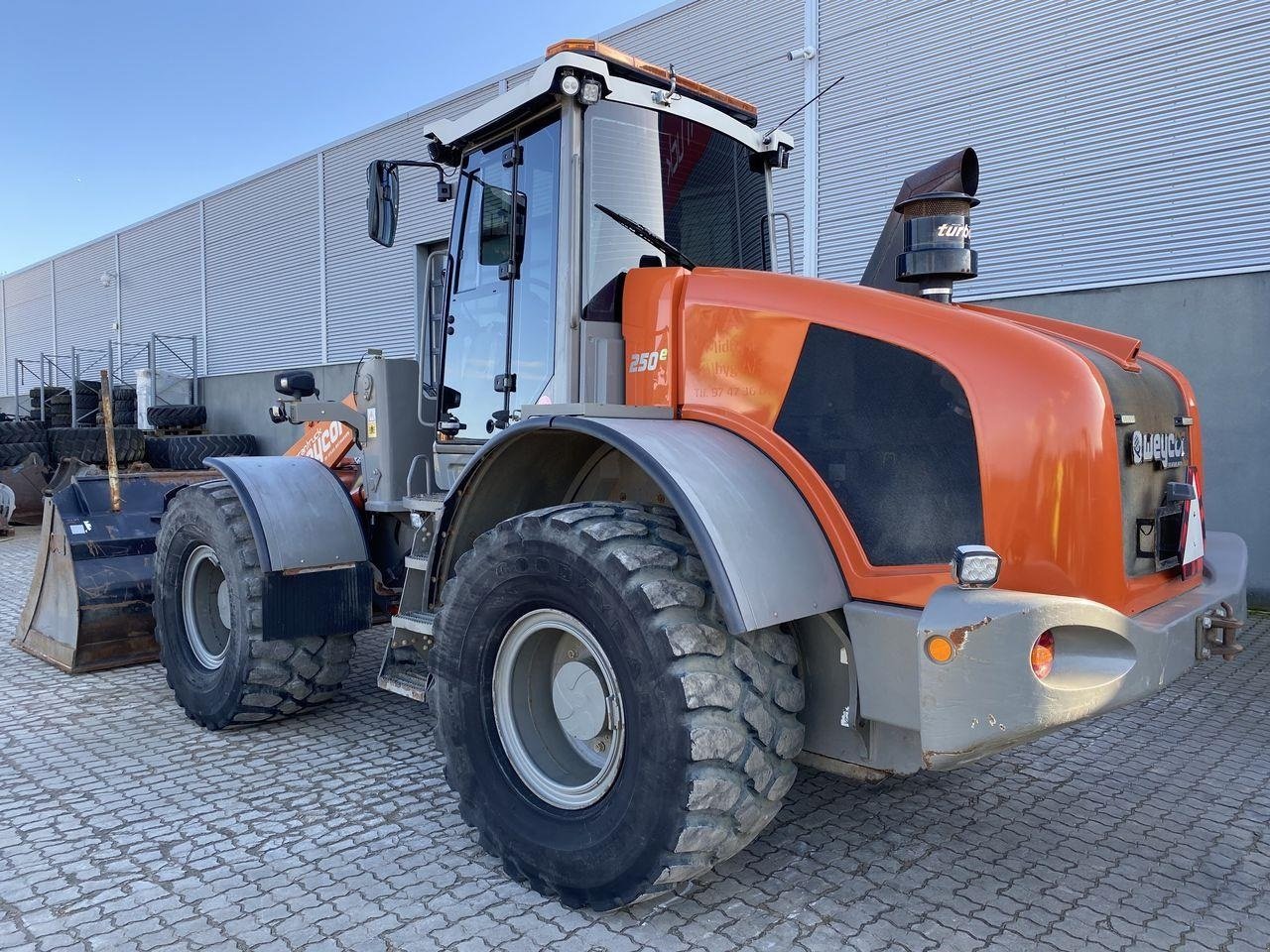 Radlader van het type Sonstige AR250E, Gebrauchtmaschine in Skive (Foto 2)