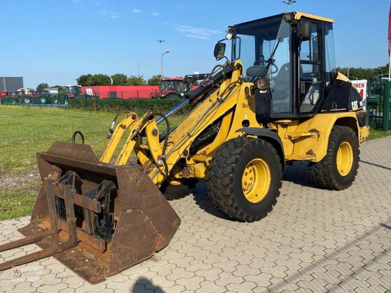 Radlader typu Sonstige CAT 908 RADLADER MIT ANBAUGERÄTEN, Gebrauchtmaschine v Oyten (Obrázok 1)