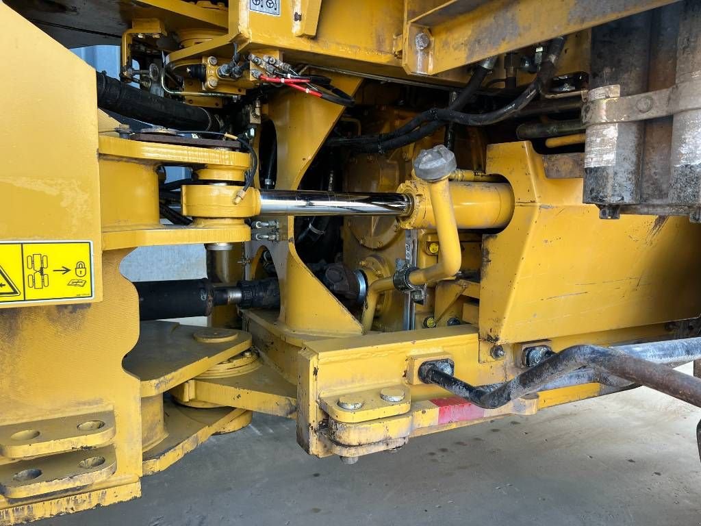 Radlader des Typs Sonstige Cat 966G II - Full Steering, Gebrauchtmaschine in Venlo (Bild 9)