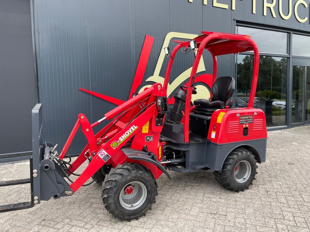 Radlader типа Sonstige E-shovel 906E, Gebrauchtmaschine в Leeuwarden (Фотография 1)