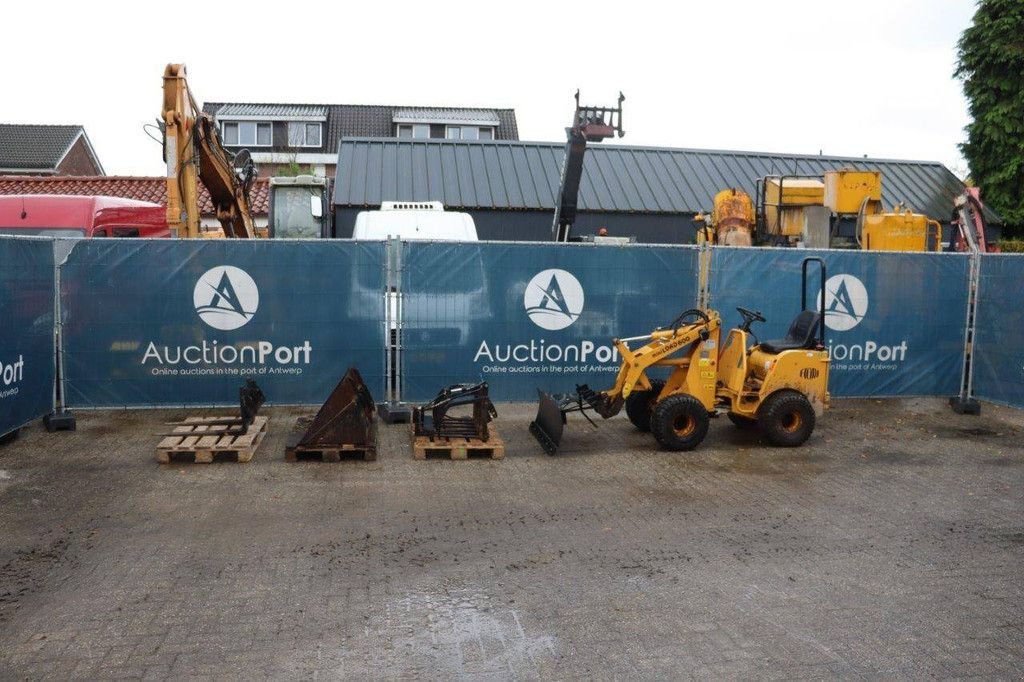 Radlader typu Sonstige Fiori LOAD 600, Gebrauchtmaschine w Antwerpen (Zdjęcie 1)