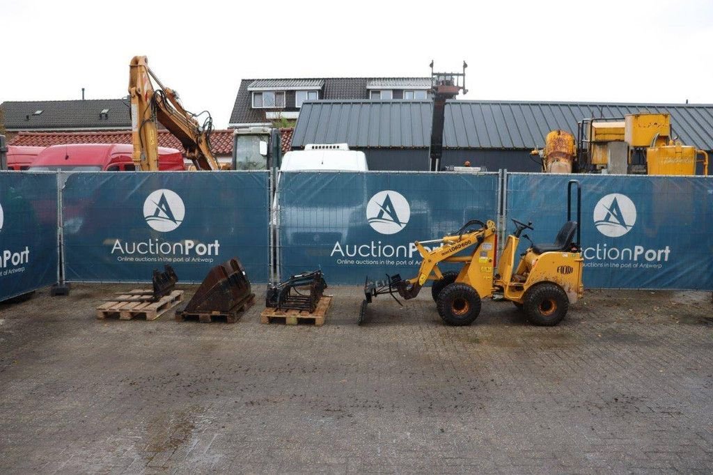 Radlader typu Sonstige Fiori LOAD 600, Gebrauchtmaschine w Antwerpen (Zdjęcie 2)