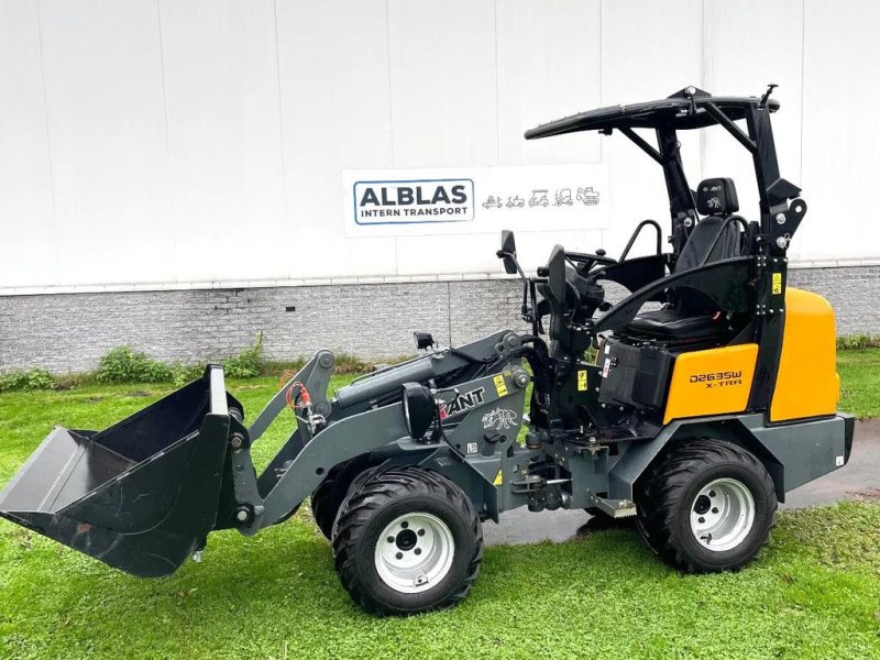 Radlader a típus Sonstige Giant 263SW Xtra /G1500 Xtra kniklader nieuwe staat!, Gebrauchtmaschine ekkor: Kwintsheul