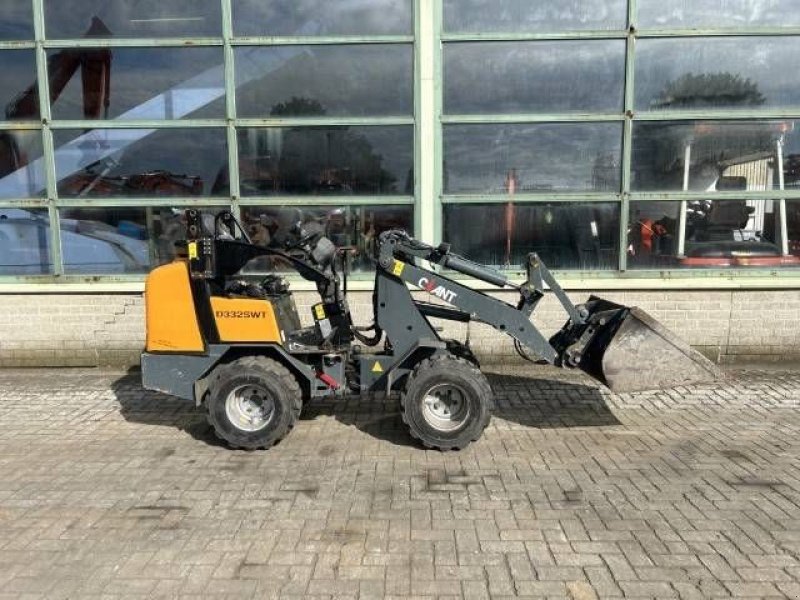 Radlader za tip Sonstige Giant D 332 SWT, Gebrauchtmaschine u Roosendaal (Slika 2)